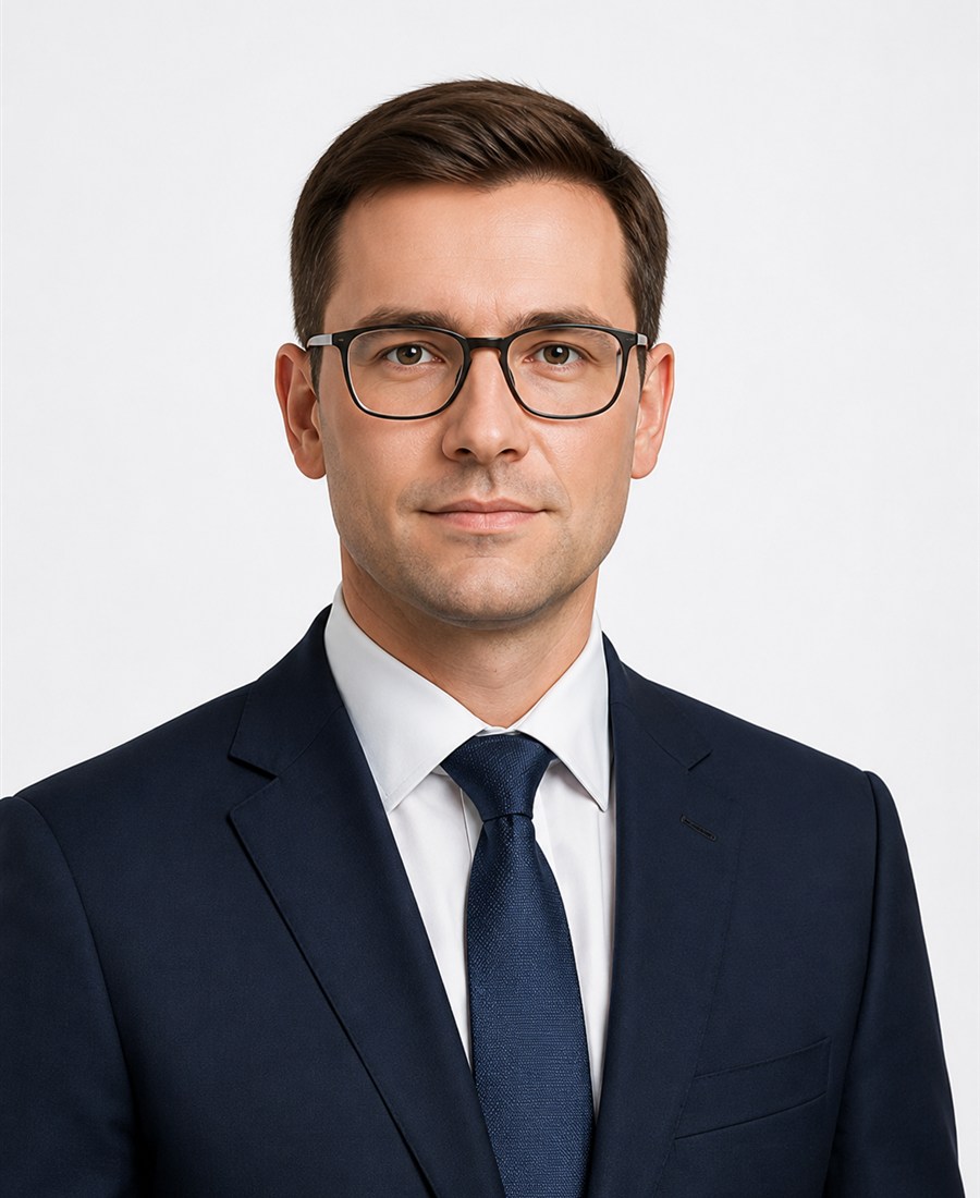 Александр Уркин